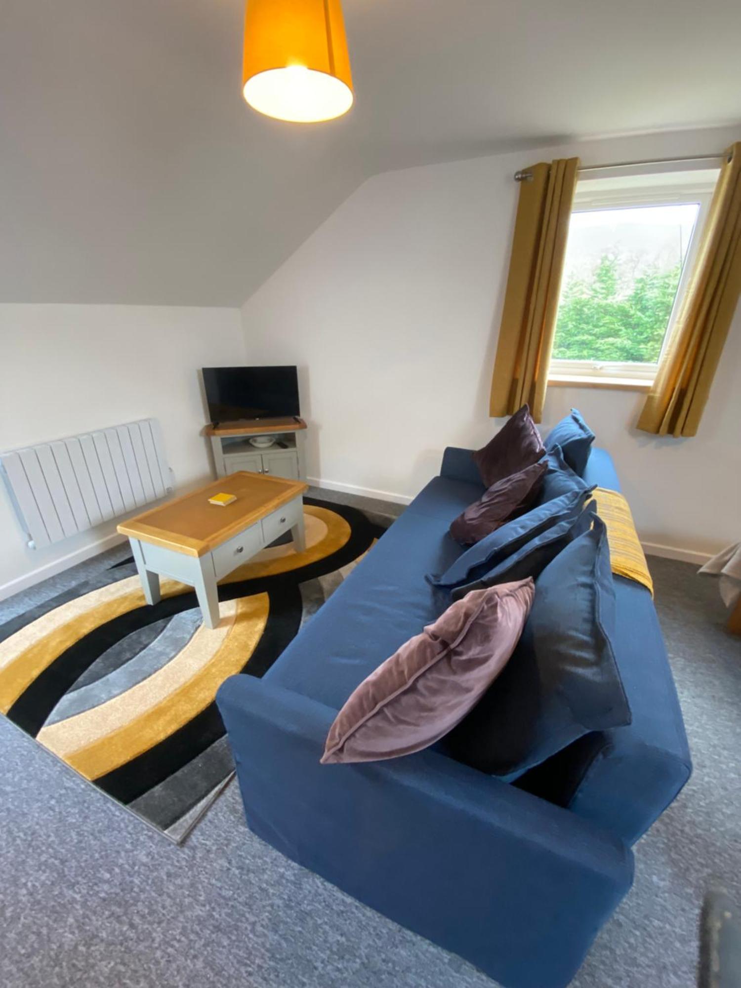 Modern Studio Apartment Set Beneath The Black Mountains A Stones Throw From The Offas Dyke Path Clodock Екстер'єр фото