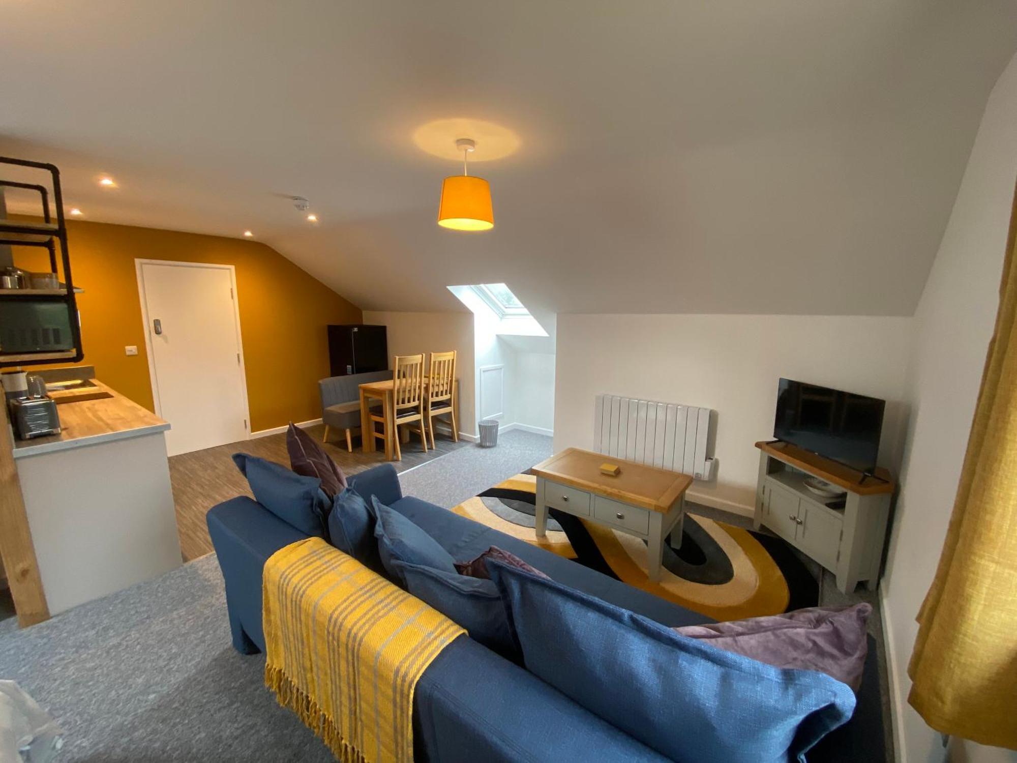 Modern Studio Apartment Set Beneath The Black Mountains A Stones Throw From The Offas Dyke Path Clodock Екстер'єр фото